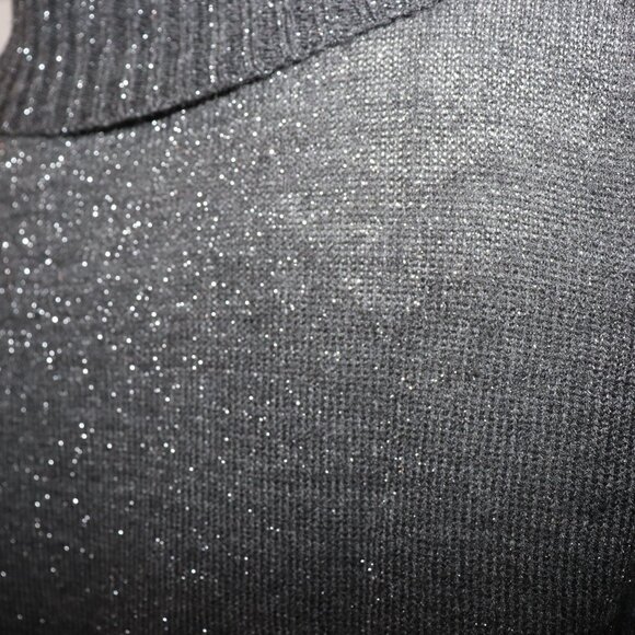 🌫️🧶✨ Sparkling Gray Knit Cowl Sweater · AGB · Size Large - Picture 5 of 6